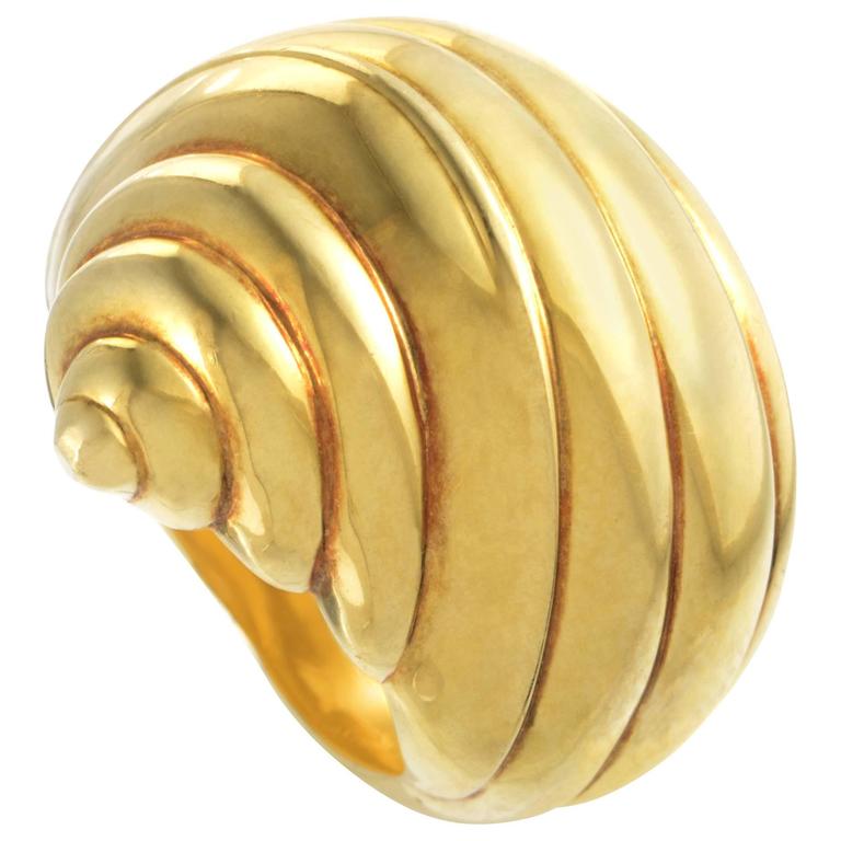 Chanel Yellow Gold Seashell Ring at 1stDibs