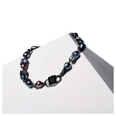 House of Sol Peacock Black Baroque Pearl Necklace with HoS Lock