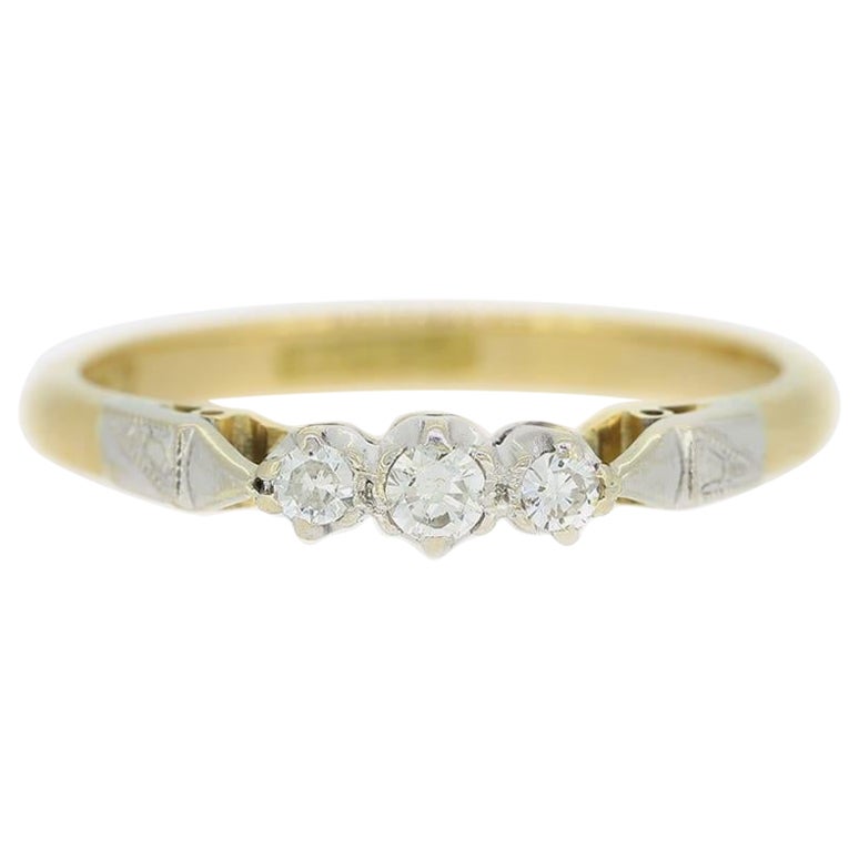 Vintage Three Stone Diamond Ring For Sale