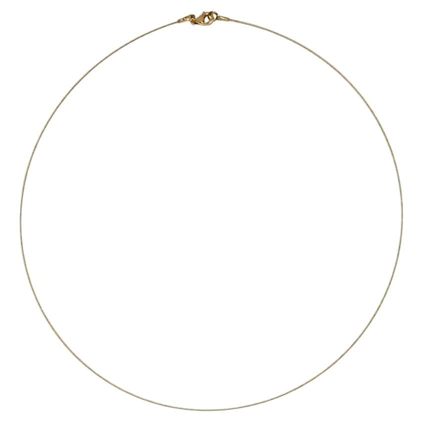 Italian 18 Karat Yellow Gold 16" Twist Cable Omega Wire Choker Necklace For Sale