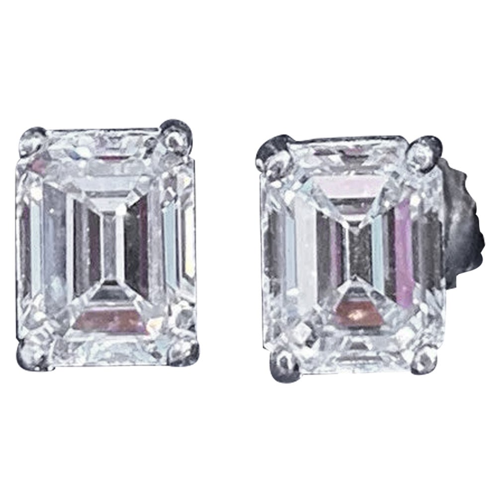 GIA 2.56 carats Emerald Cut Diamond Solitaire Earrings 18k White Gold For Sale