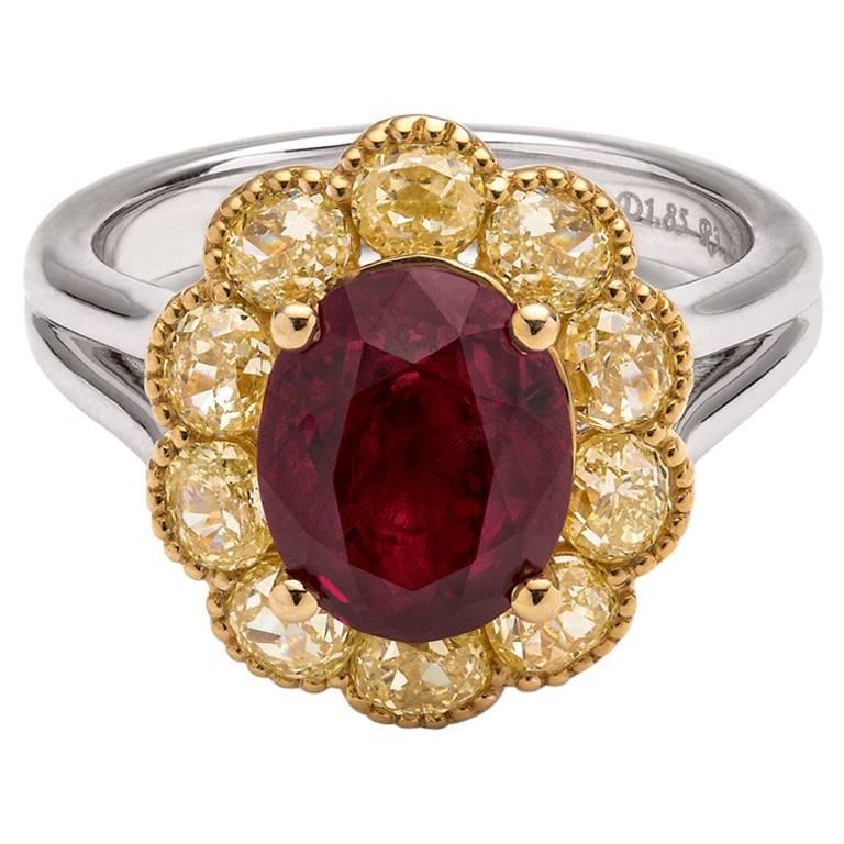 Stunning Burma oval ruby with fancy yellow diamonds For Sale at 1stdibs