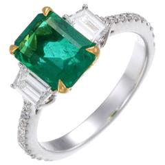 2.74 carats Emerald Diamond Ring 2.74 carats Emerald Diamond Ring