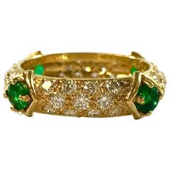 Mauboussin Diamond and Emerald Yellow Gold Eternity Band 12