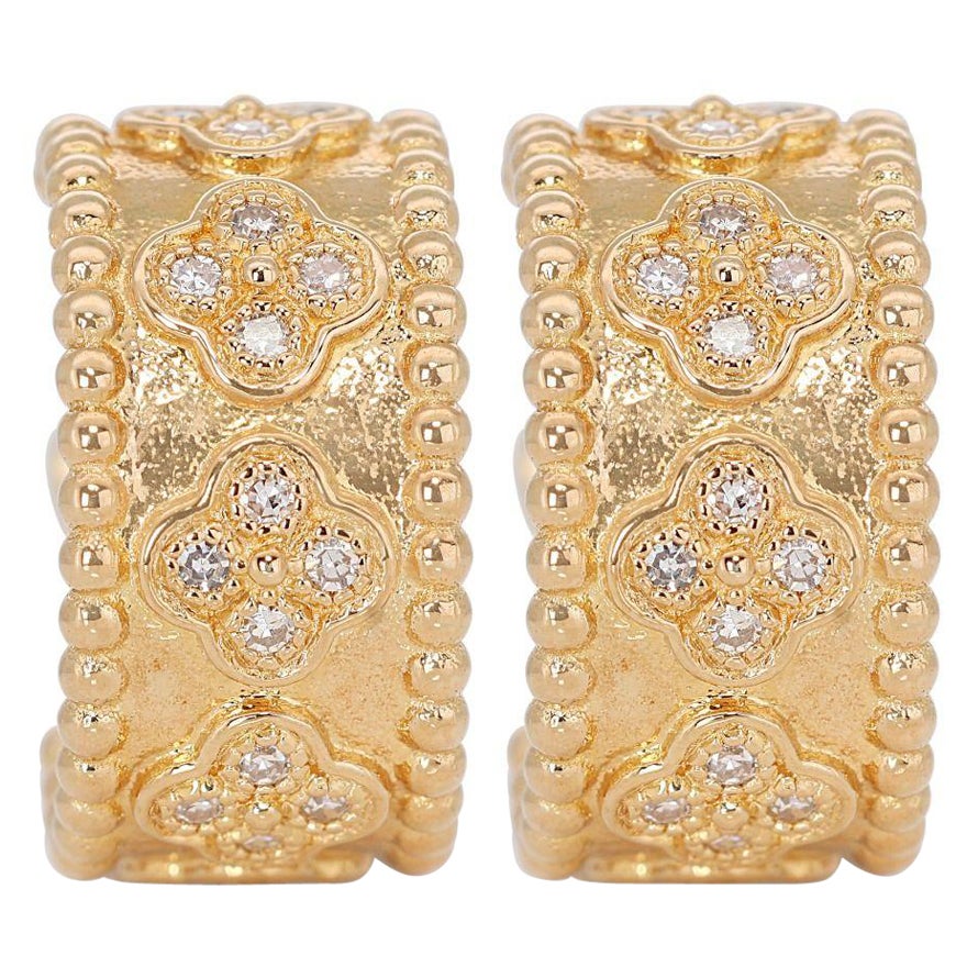 Gorgeous 0.20ct Diamond Plug Earrings in 18k Yellow Gold