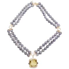 Luise Square Topaz Grey Pearl Necklace 8