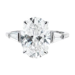 GIA Report Certified G VS 2.5 Carat Oval Cut Diamond Engagement Ring