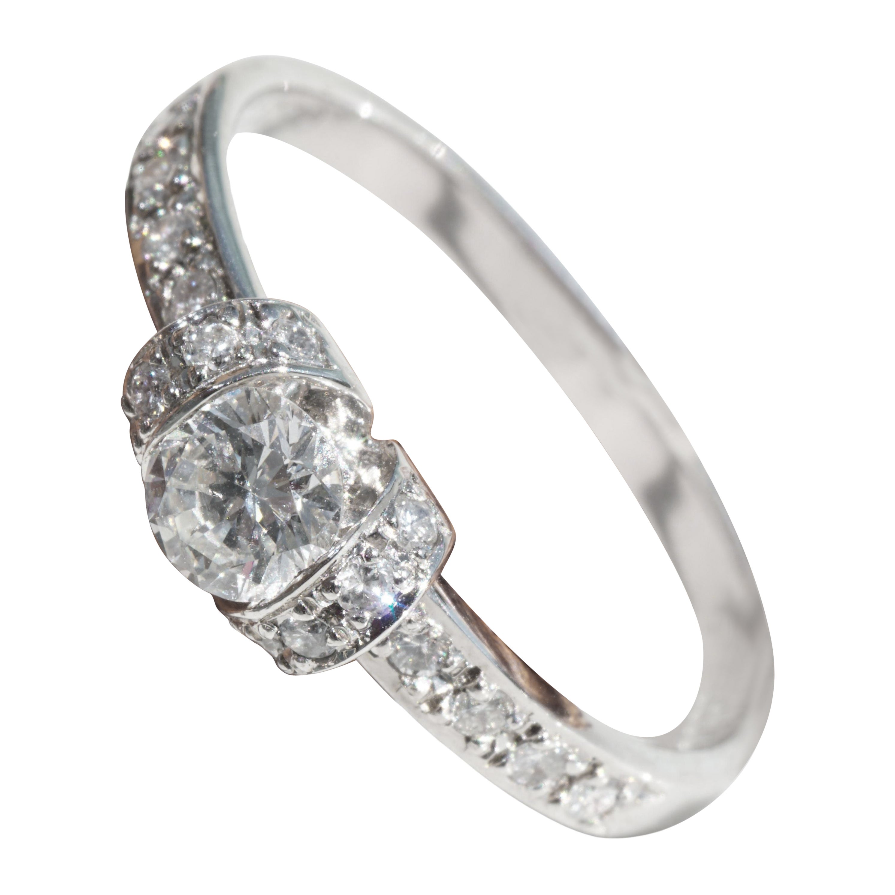 Solitaire Brilliant Ring Platinum such a great Diamond Fire 0.52 ct TW SI  For Sale