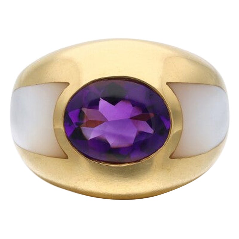 Mauboussin Amethyst & Mother of Pearl Ring in 18 Karat Yellow Gold For Sale