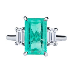 GIA Certified 3.32 Carat Octagonal Step Cut Colombian Emerald & Diamond Ring 