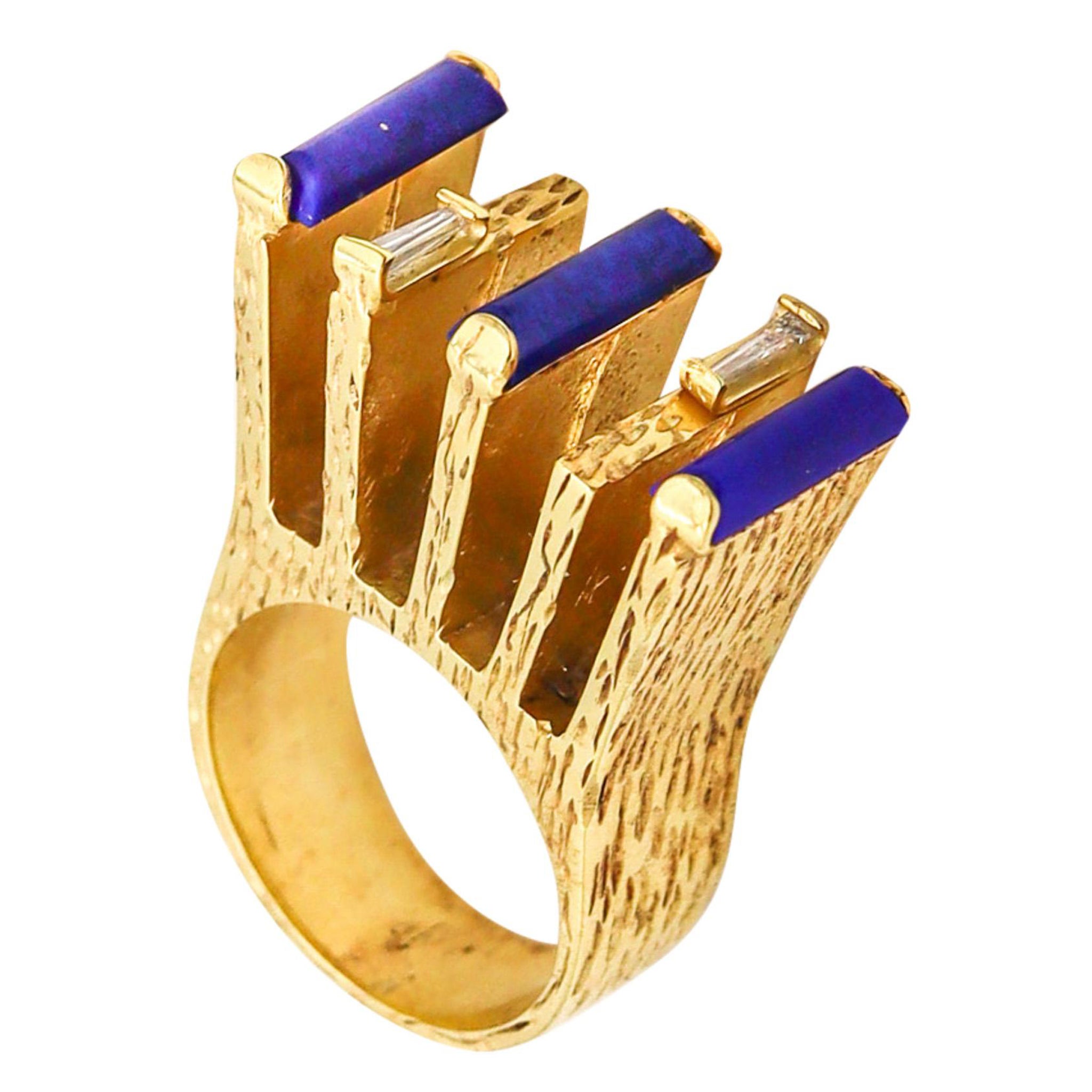 Scandinavian 1970 Brutalism Ring In 14Kt Gold With Lapis And Diamonds For Sale
