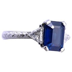 Lovely Sapphire and Diamond Ring 9