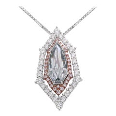 Exquis collier Kite en or blanc 18 carats serti de diamants de 3,27 carats