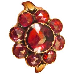 Antique Garnet Gold Cluster Ring 8