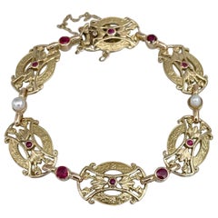 Victorian 18 Karat Gold 0.38 Carat Ruby 0.55 Carat Spinel Pearl Link Bracelet
