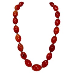 Schöne ovale Vintage natürliche Karneol-Perlenkette in Form einer ovalen Perlenkette in dunklem Bernsteinfarben