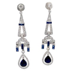 Pendants d'oreilles de style Art déco en or blanc 18 carats avec saphirs et diamants