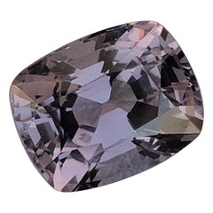 Spinelle naturelle grise ouverte de 3,53 carats 