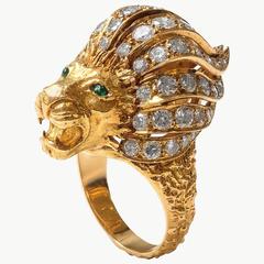 1970
s Chic Diamond Emerald Gold Lion Head Ring