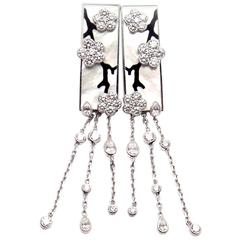 Van Cleef & Arpels Miroir des Eaux Onyx Pearl Diamond Gold Flower Earrings