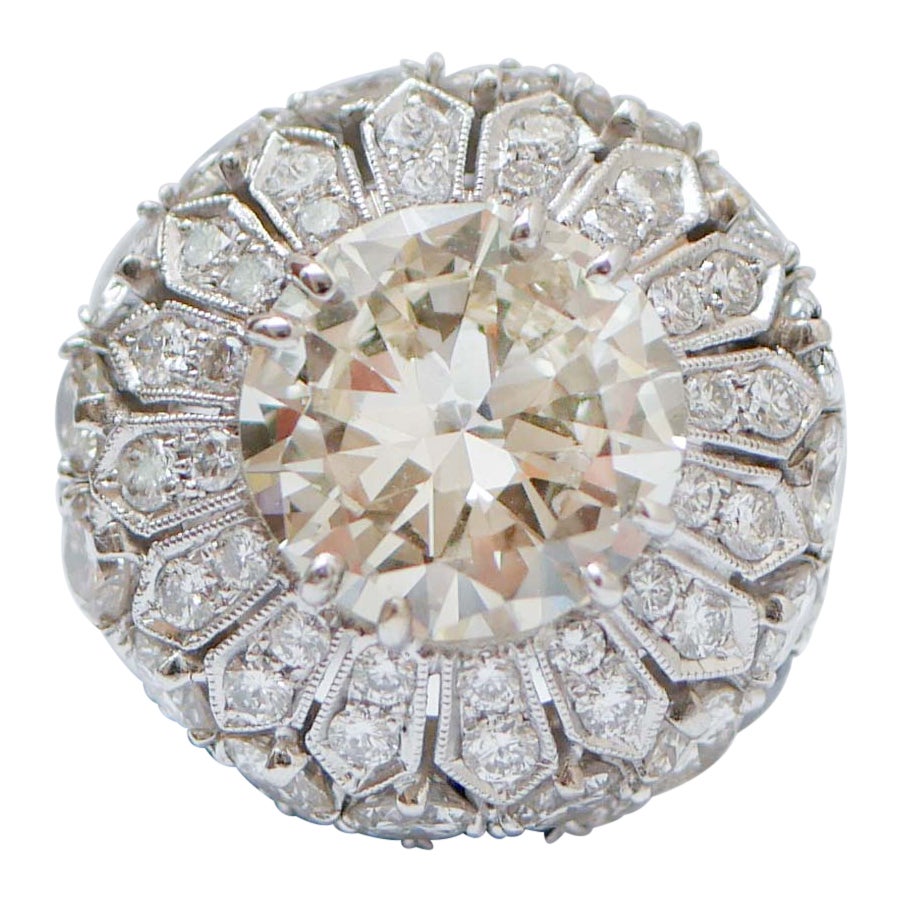 3.74 Carats Diamond, Sapphires, Diamonds, 18 Karat White Gold Ring.