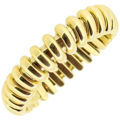 Chaumet Paris Coiled Yellow Gold Bracelet