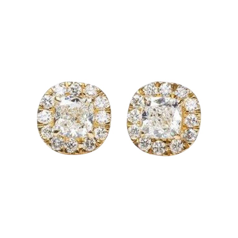 Sparkling 18k Yellow Gold Stud Earrings with 1.27 Ct Natural Diamonds, Aig Cert For Sale