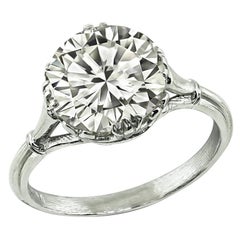Anello di fidanzamento con diamante taglio rotondo certificato GIA da 3,02 ct.