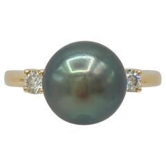 Black Round Pearl and White Diamond Ring in 18K Yellow Gold