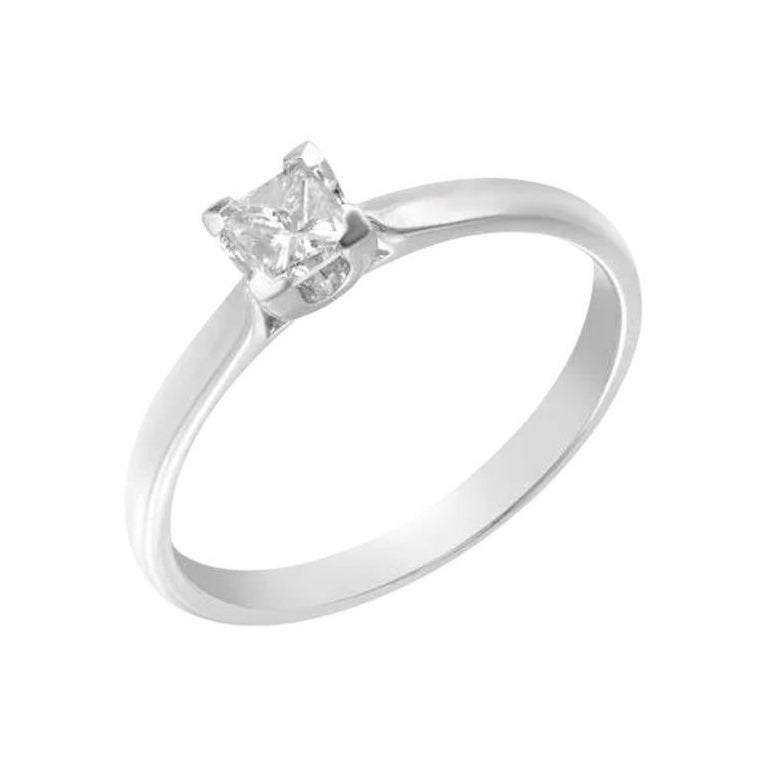 Classic  Diamond GIA White 14k Gold Ring  for Her For Sale