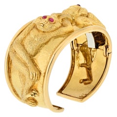 David Webb Bracciale con doppia scimmia in oro giallo 18 carati