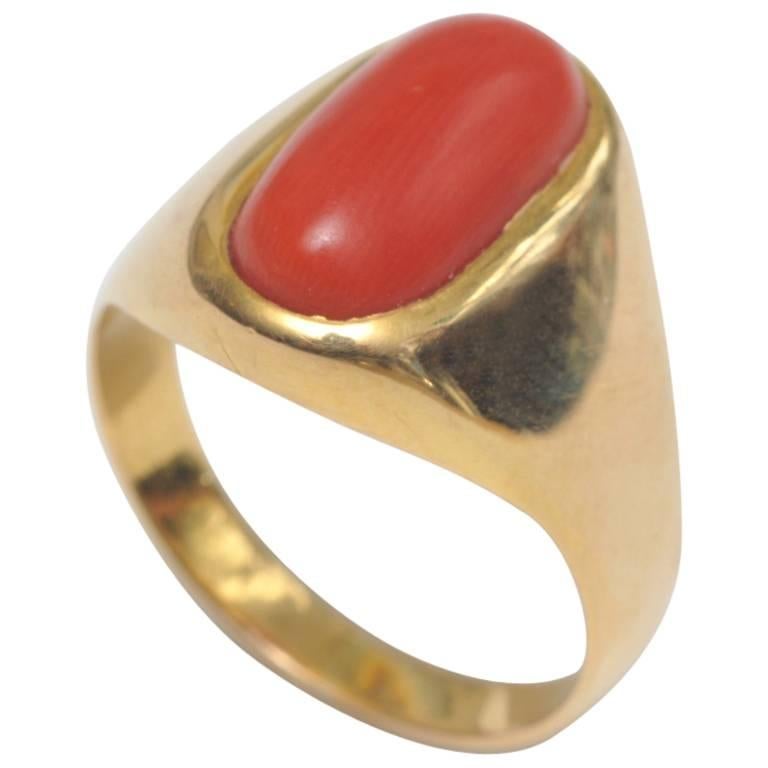 Classic Natural Coral Gold Ring
