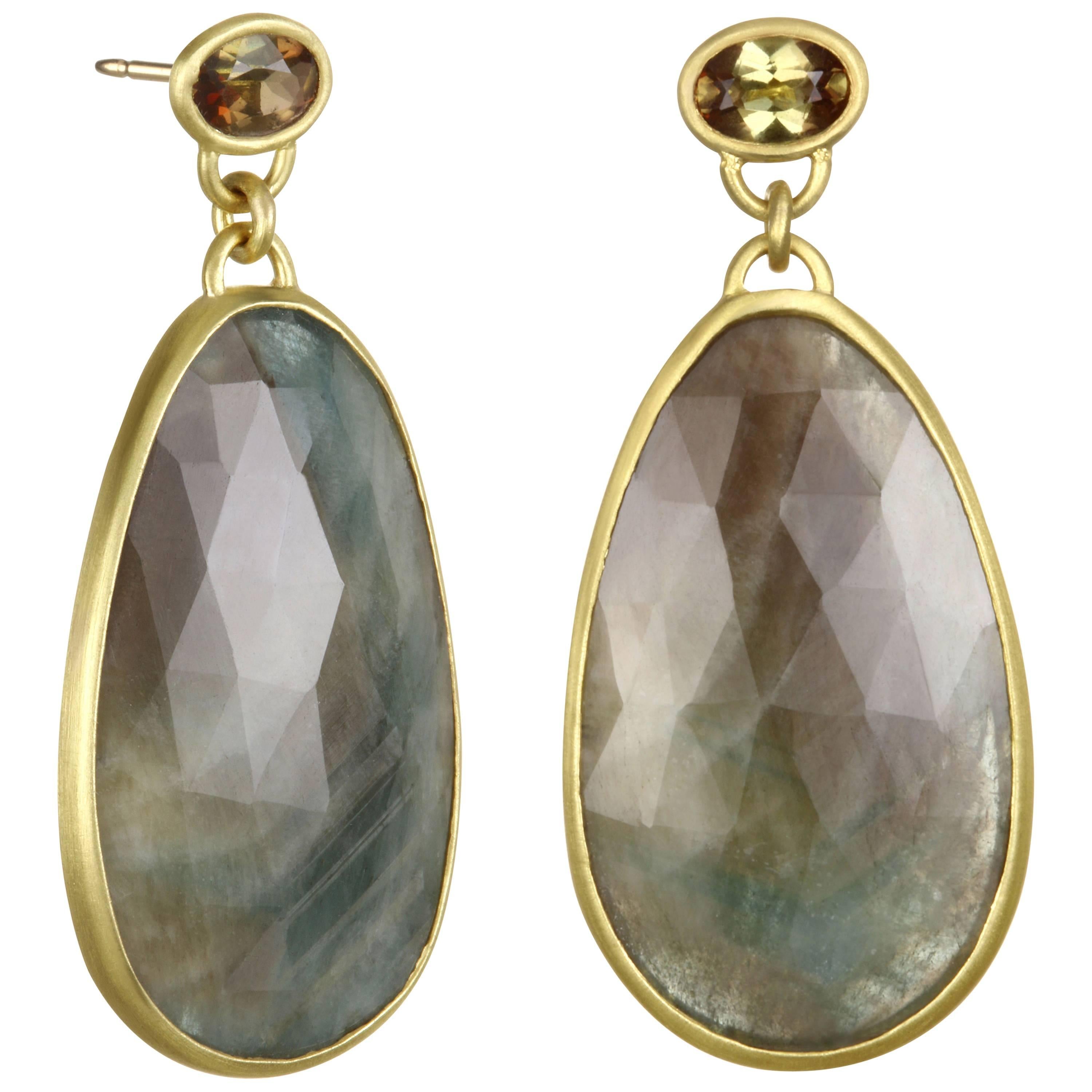 Faye Kim 18k Gold Sapphire Slice and Andalusite Pendant Earrings