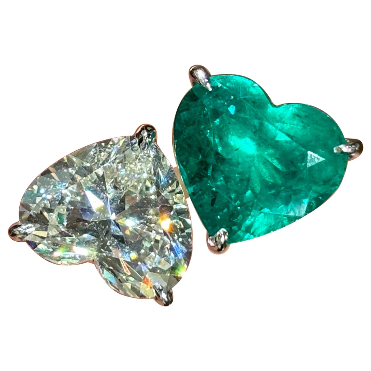 8.20 Carat Heart Shape Diamond and 9.92 Carat Emerald Toi et Moi Cocktail Ring
