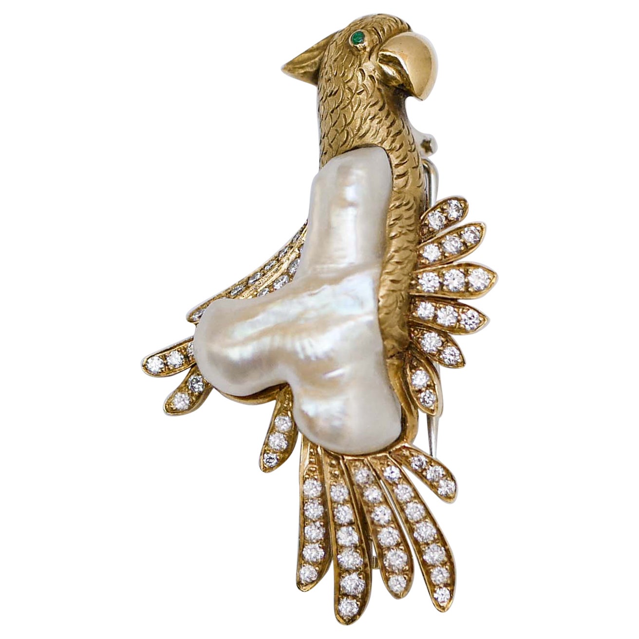 Baroque Pearls, Emerald, Diamonds, 18 Kt Yellow Gold Parot Brooch.