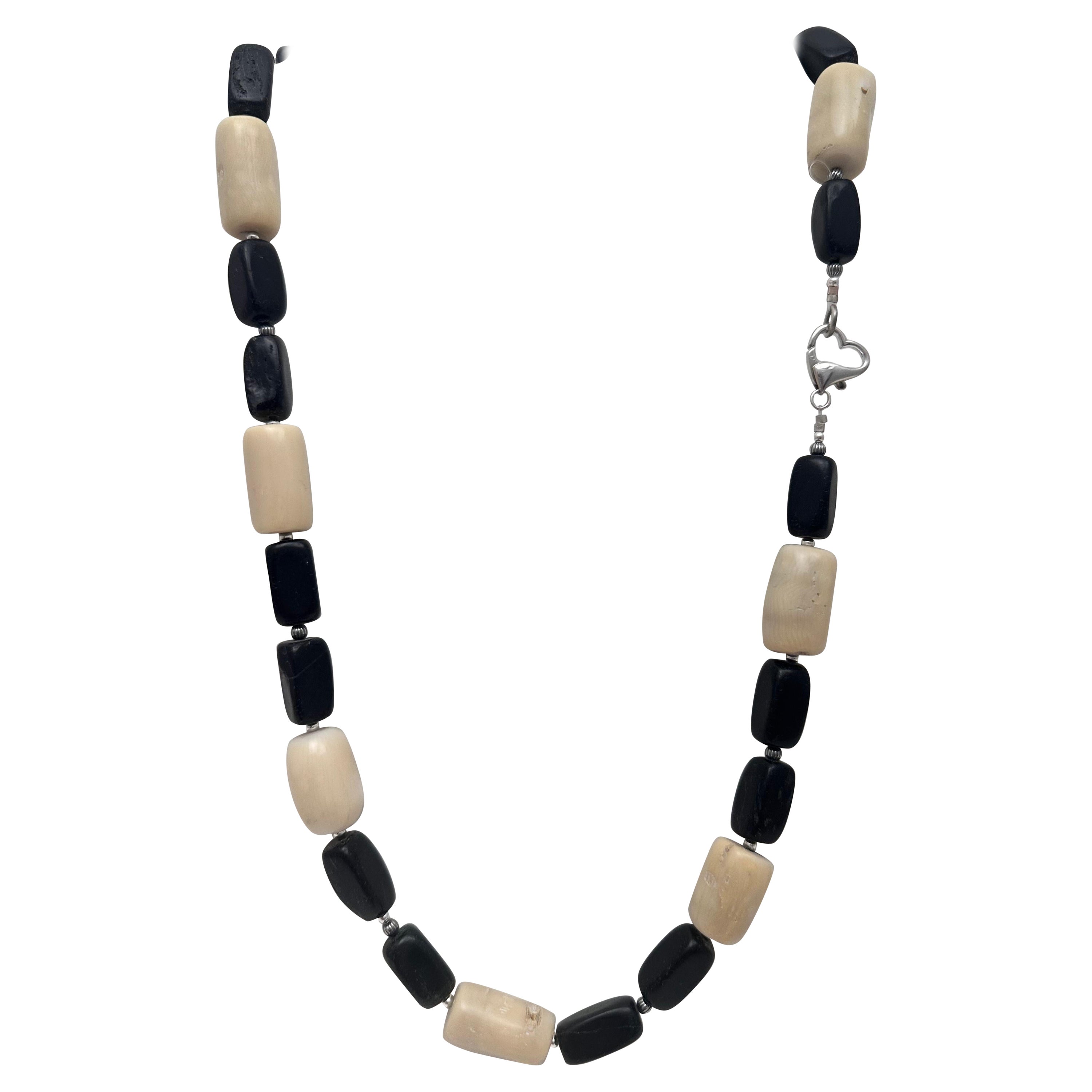 Handmade ~ Sterling Silver .925 Beige Barrel Coral & Black Beaded 28" Necklace For Sale