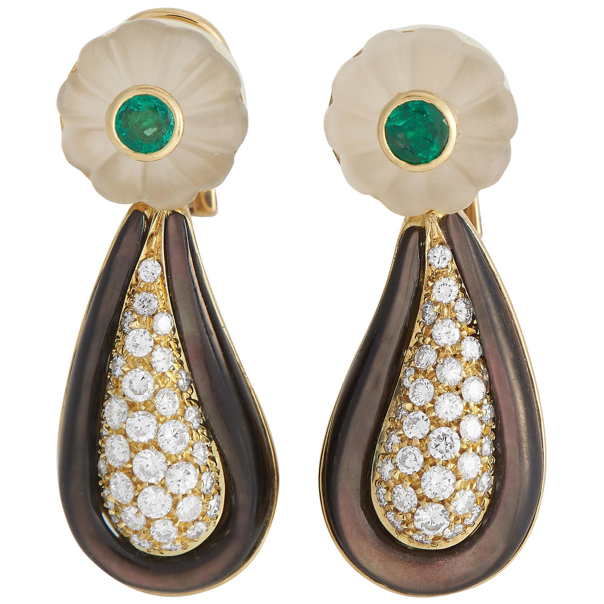 Bvlgari, boucles d'oreilles vintage en or jaune 18 carats avec diamant 1,50 carat, cristal, émeraude et perle en vente