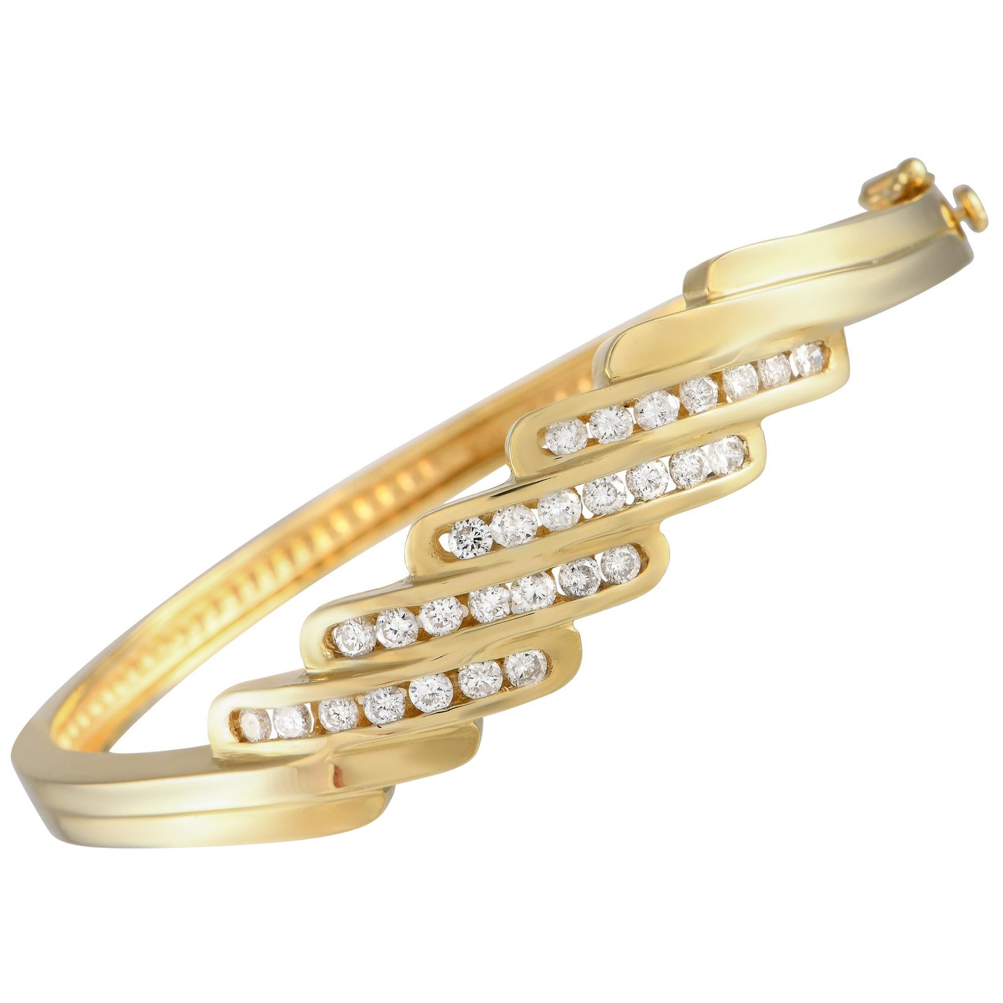 14K Yellow Gold 1.50ct Diamond Bangle Bracelet MF01-012423