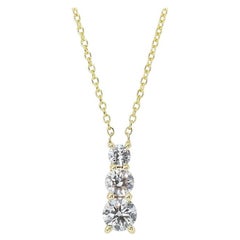 Captivating 3-stone Diamond Necklace in 18K Yellow Gold