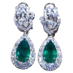 AIG-zertifizierte 8.90 Karat sambische Smaragde  5,00 Karat Diamanten 18K Gold Ohrringe 