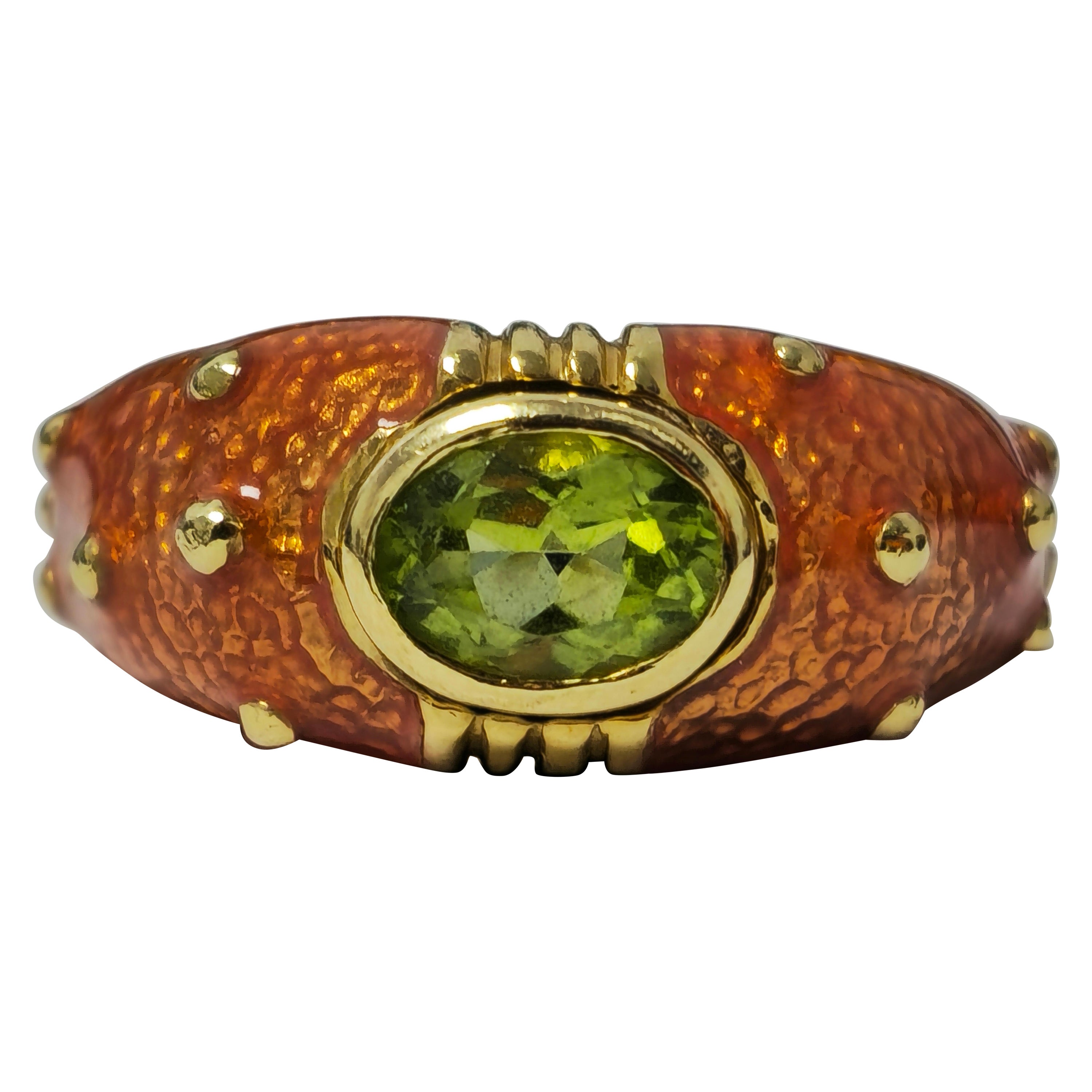 Vintage Green Peridot in Yellow Gold Ring with Orange Enamel  For Sale