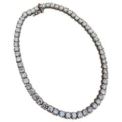 Bracelet de tennis en diamants ronds d'un poids total de 5,17 carats en platine 7,5 pouces