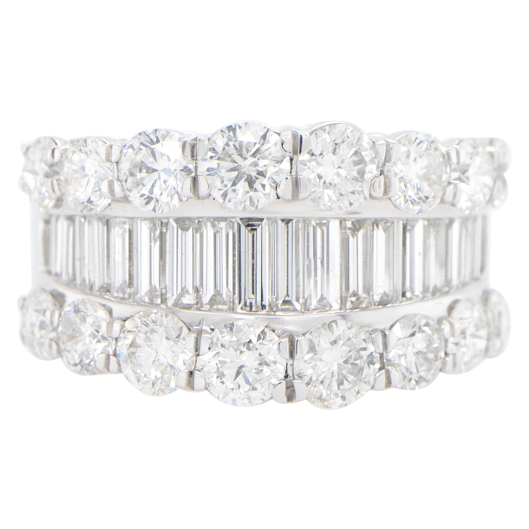 Diamond Wide Band Ring Baguette and Round 3.37 Carats 18K White Gold For Sale