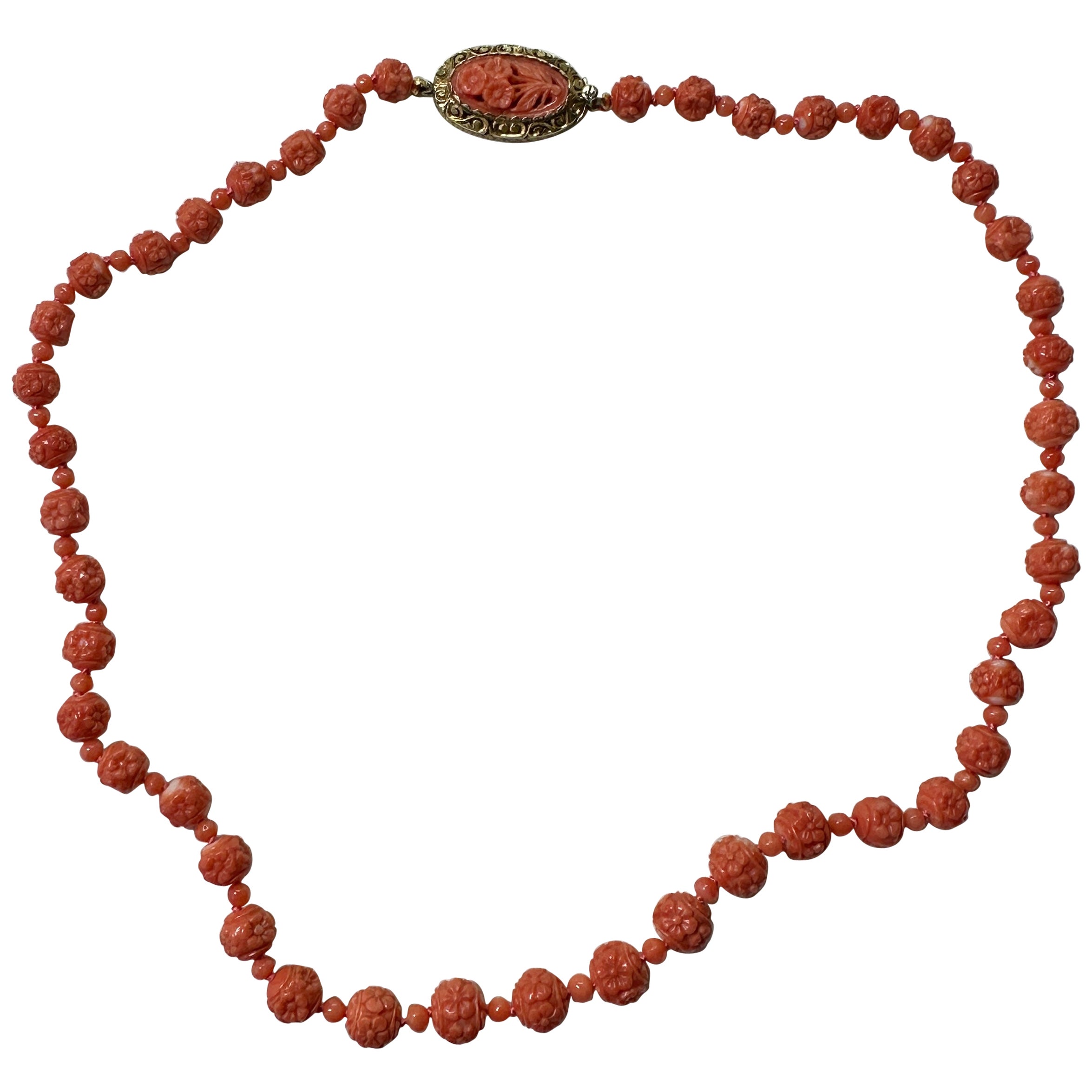 Victorian Coral Flower Necklace 18 Karat Gold Hand Carved Coral Beads and Clasp For Sale