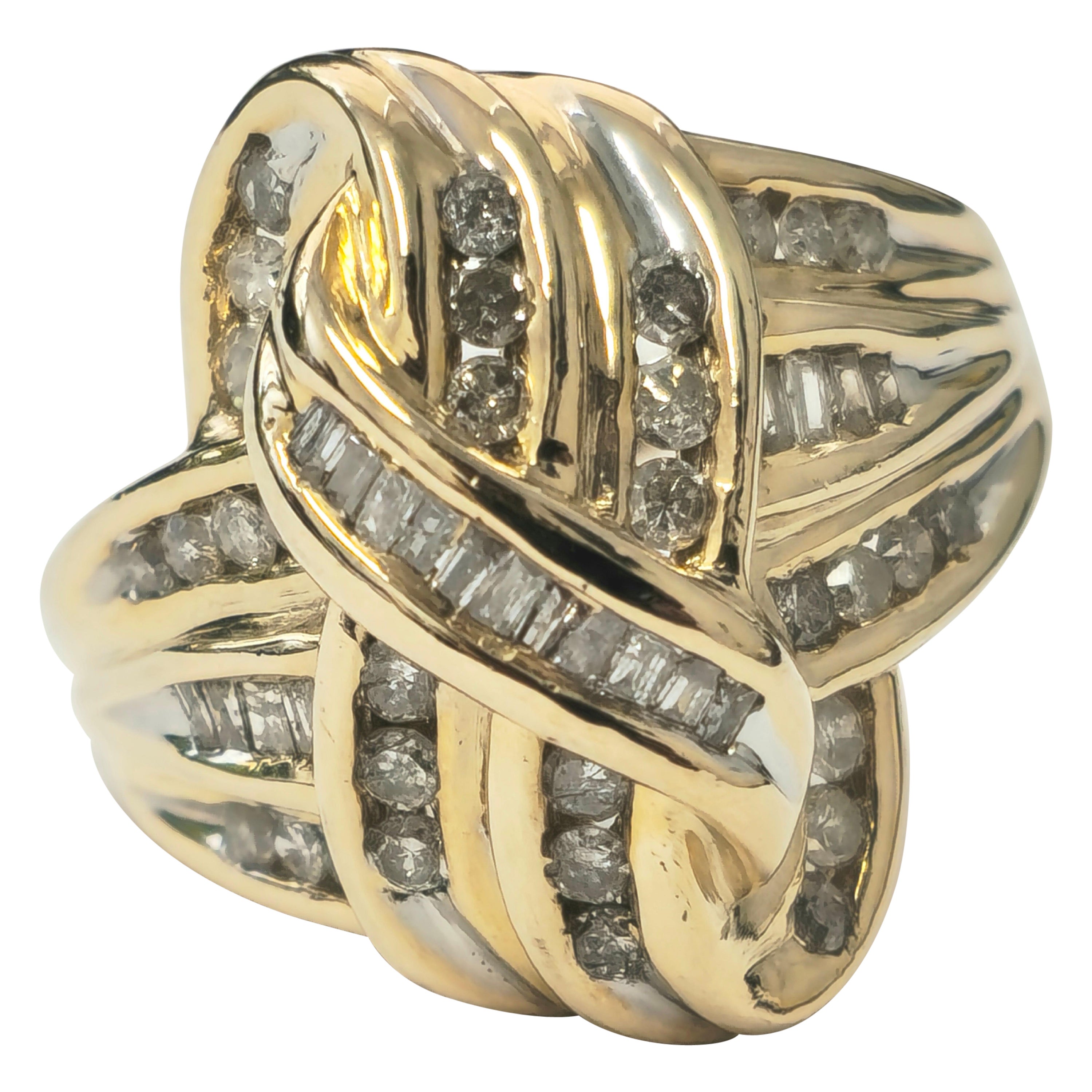 Bague de fiançailles de style Art déco en or jaune 14 carats avec diamants de 2,10 carats pour femme. en vente