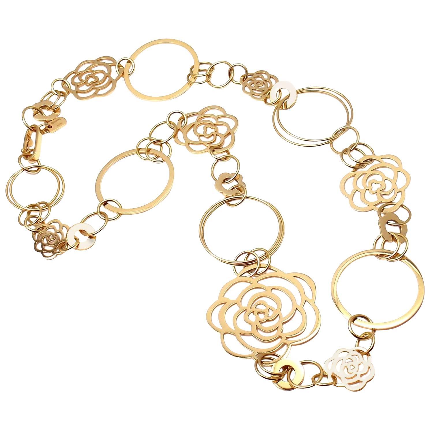 Chanel Camélia Camellia Sautoir Flower Link Yellow Gold Necklace
