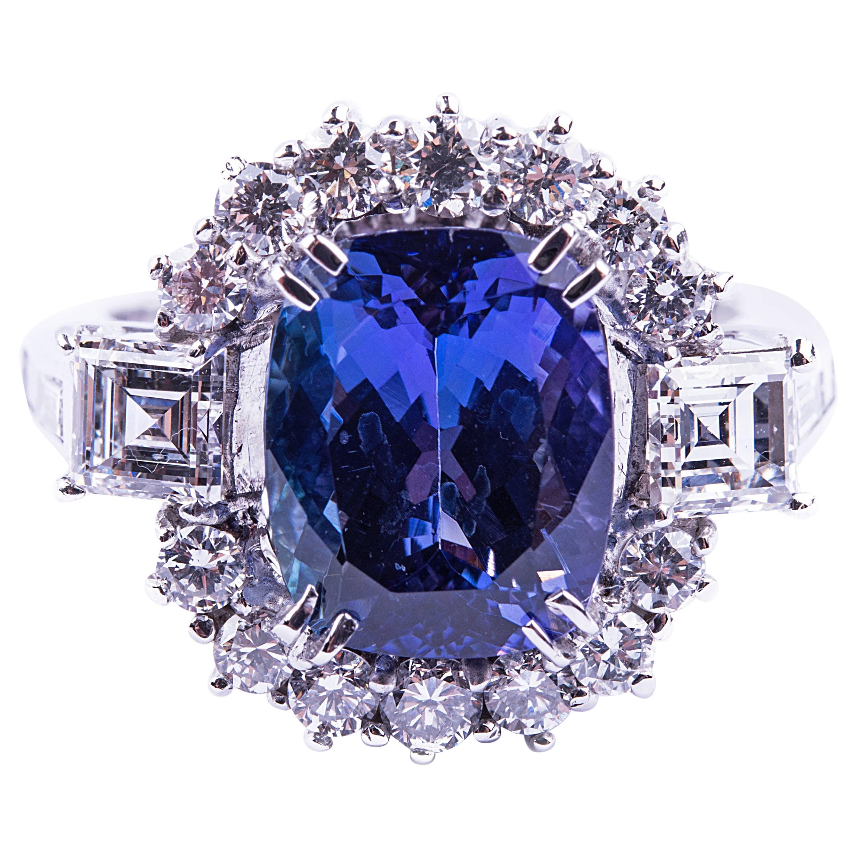 Tanzanite and Diamond Ring For Sale