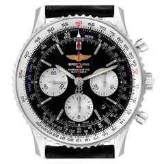 Breitling Navitimer 01 Stahl-Herrenuhr AB0120 mit schwarzem Zifferblatt und Karton