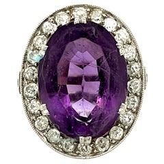 Antiguo Anillo Eduardiano de Platino, Diamante y Amatista Ovalada