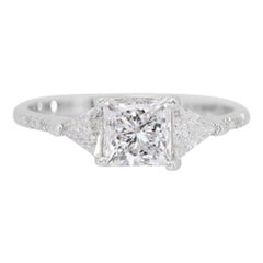 Dazzling 1.2ct Princess Cut Diamond Ring set in 18K White Gold